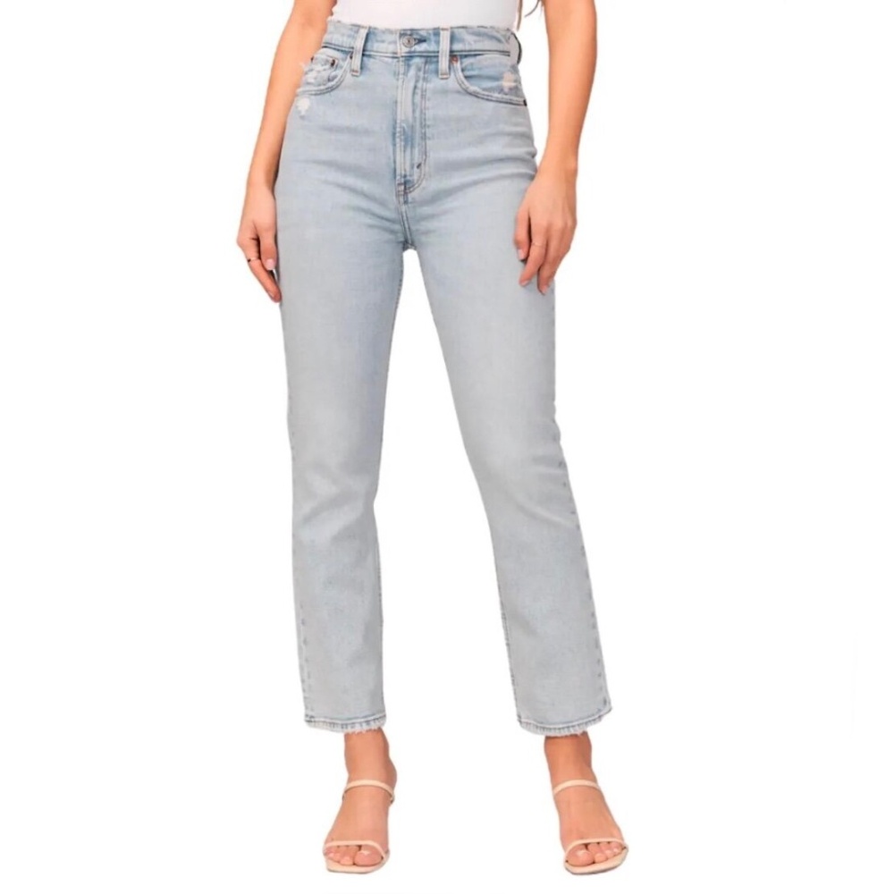 Curve Love Ultra High Rise Ankle Straight Jean